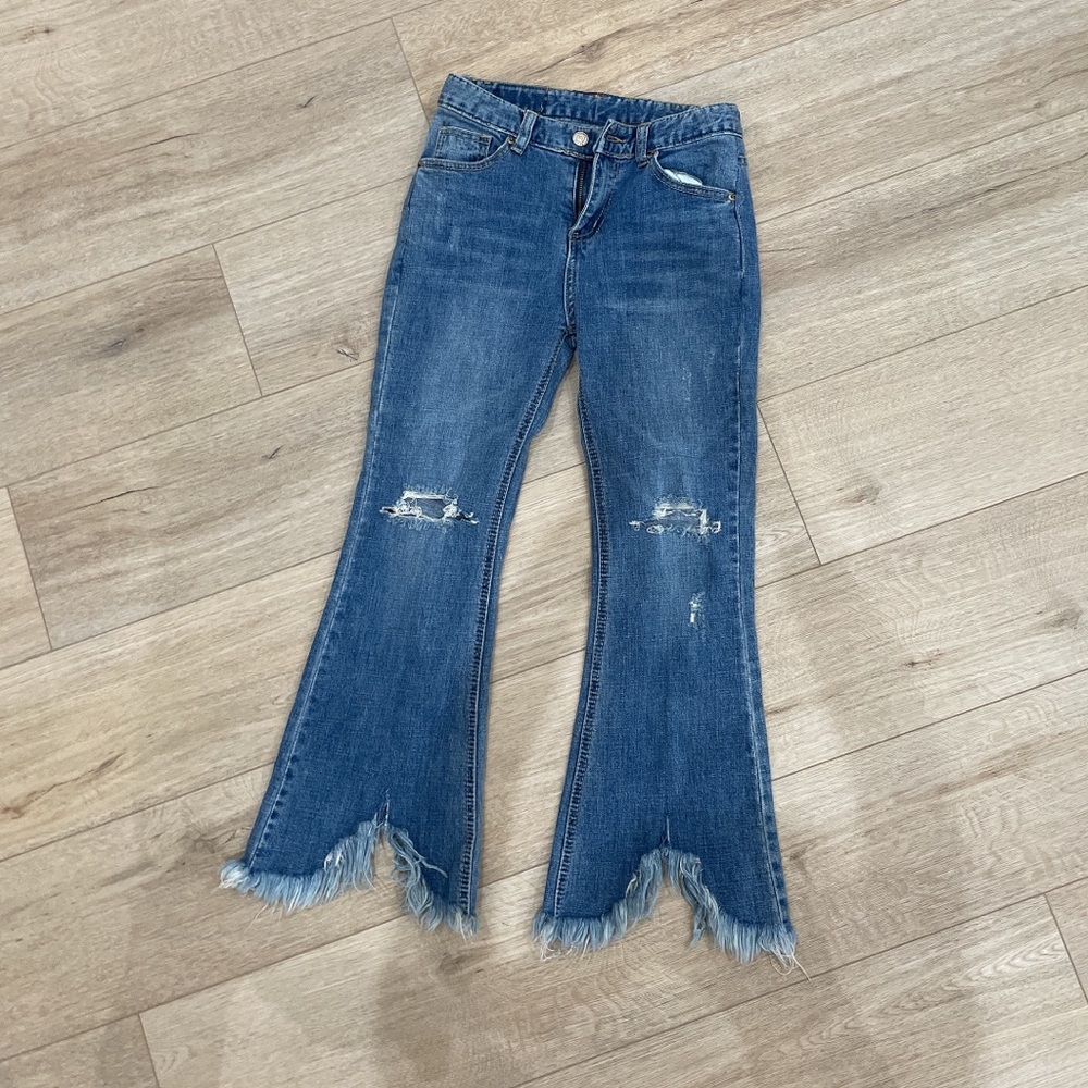Jeans - Picture 2 of 3
